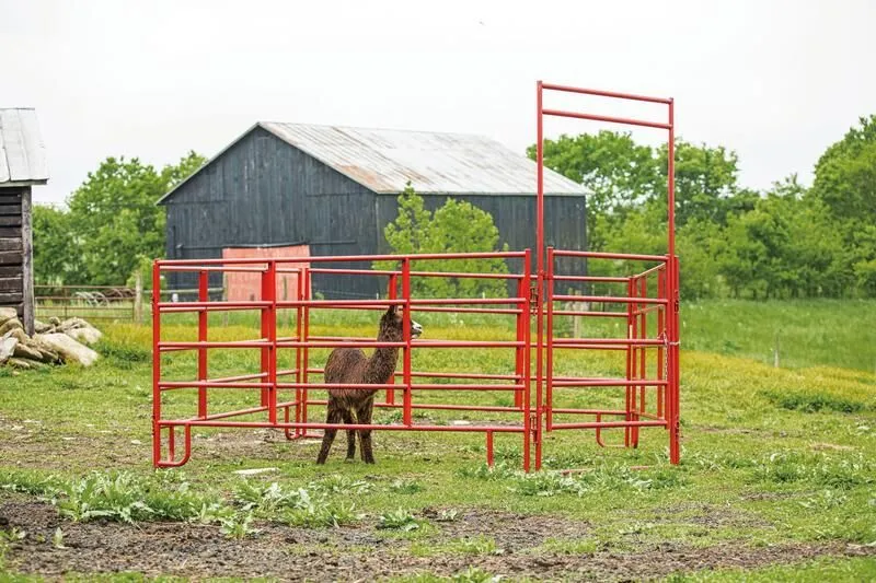 Tarter’s Valuline Panel being used in light confinement.