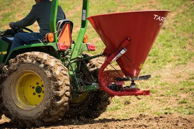 200 Series Fertilizer Spreader And Seeder - Tarter USA